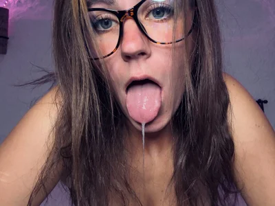 selenaluvv - interactive toys young