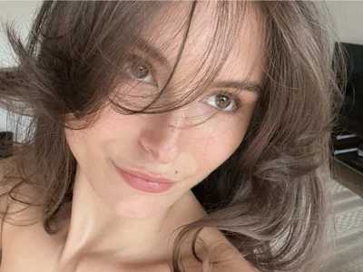 Chat +18 off-line de SophiiaStarr