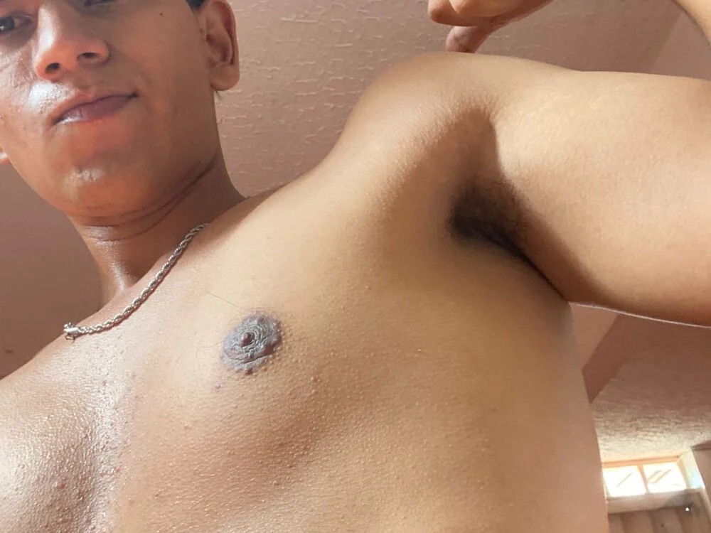 Chat XXX offline de Jettwild