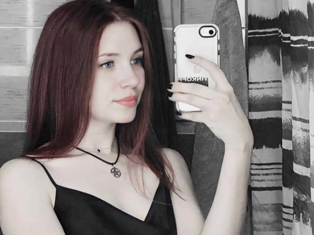 Офлайн-чат XXX Milk_shakeee