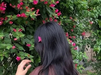 desi_couplee_