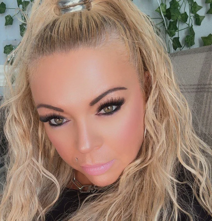 BonnyDesire's Offline XXX Chat