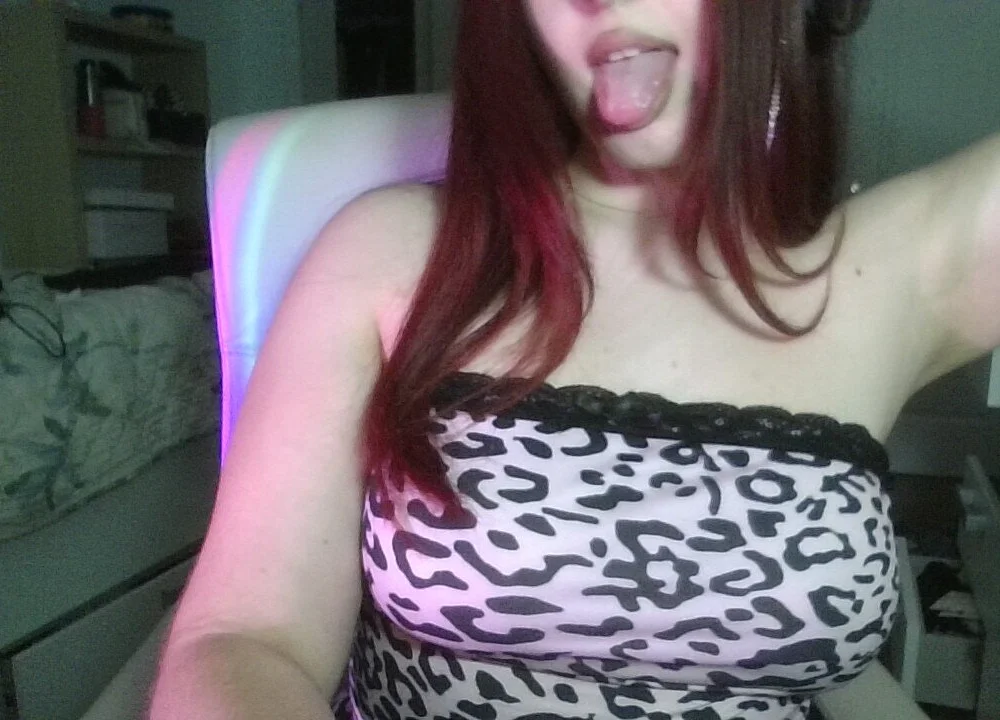 natalyesp7's Offline Chat Room