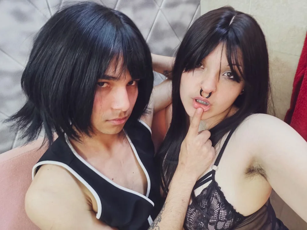 Nyx_and_Arian Chat XXX offline