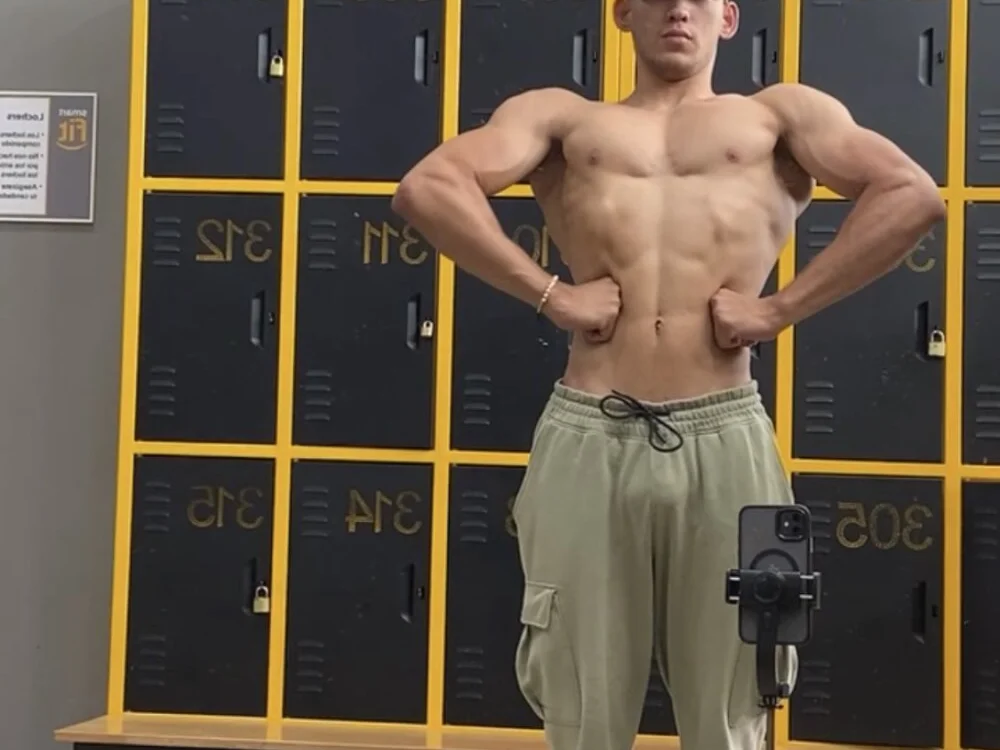 maximoferrari Chat XXX Ngoại tuyến