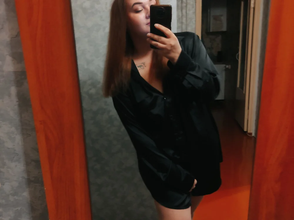 Celine_Flora's Offline XXX Chat