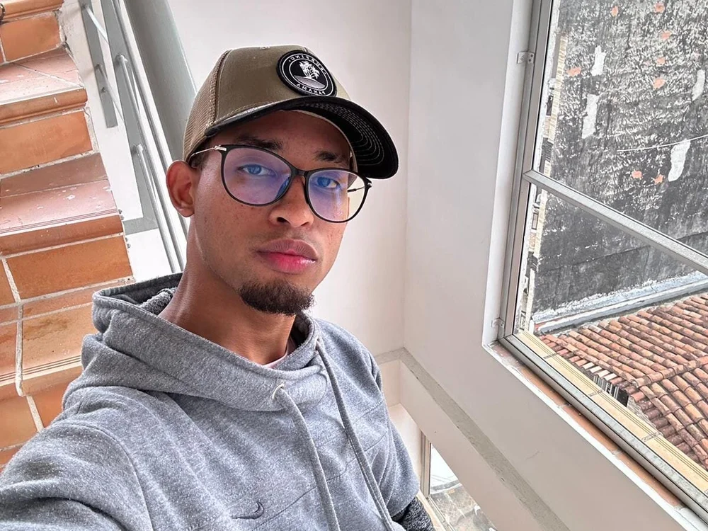 Alan_HotSex offline chatrum