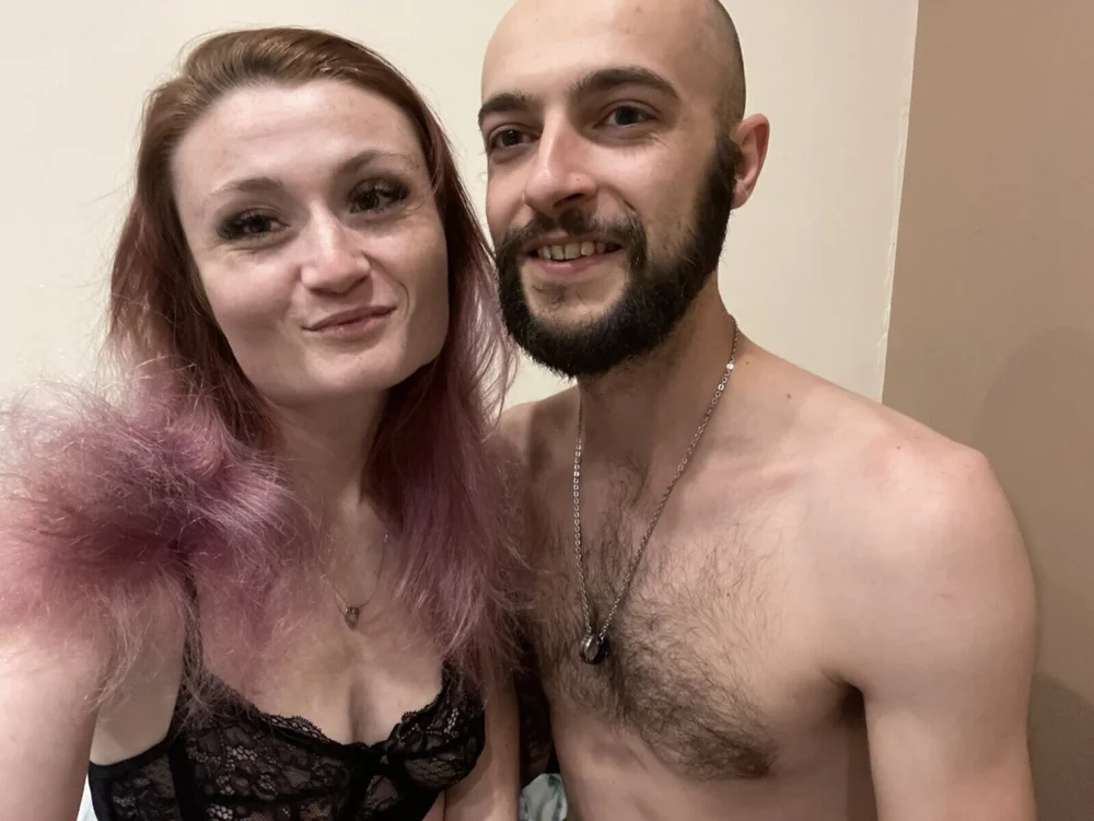 WillandLeesha's Offline XXX Chat