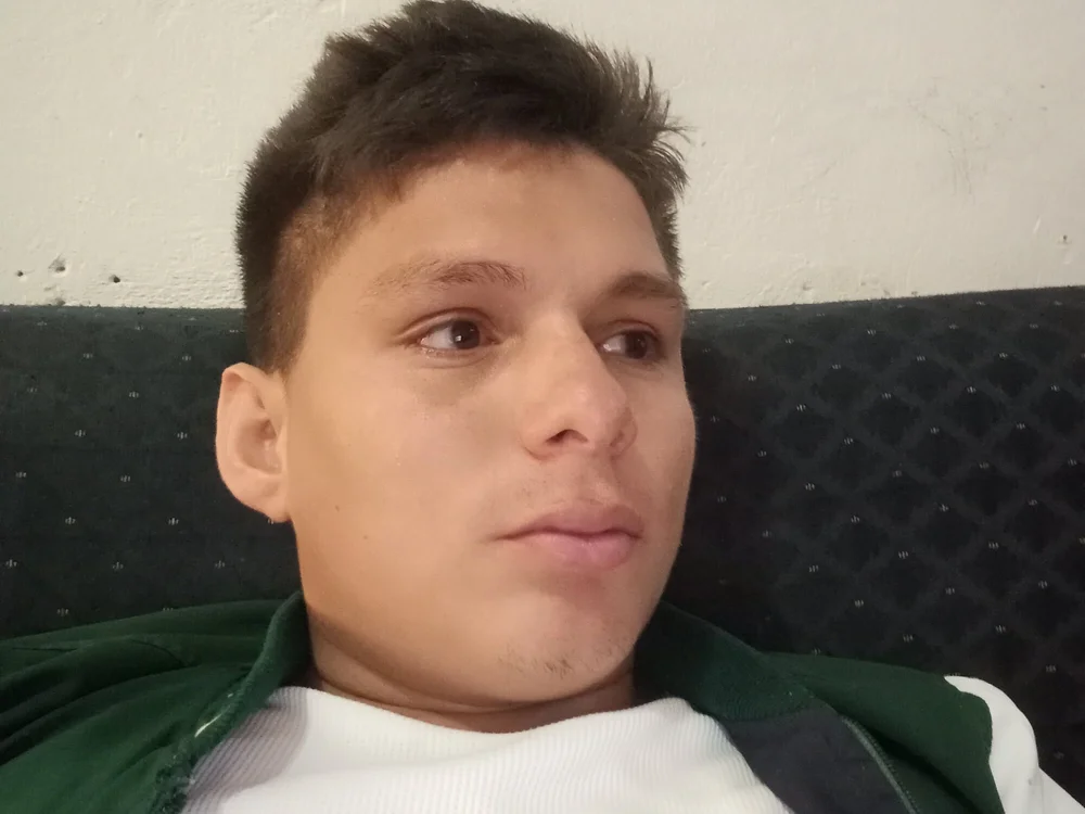 eliasty 离线XXX聊天