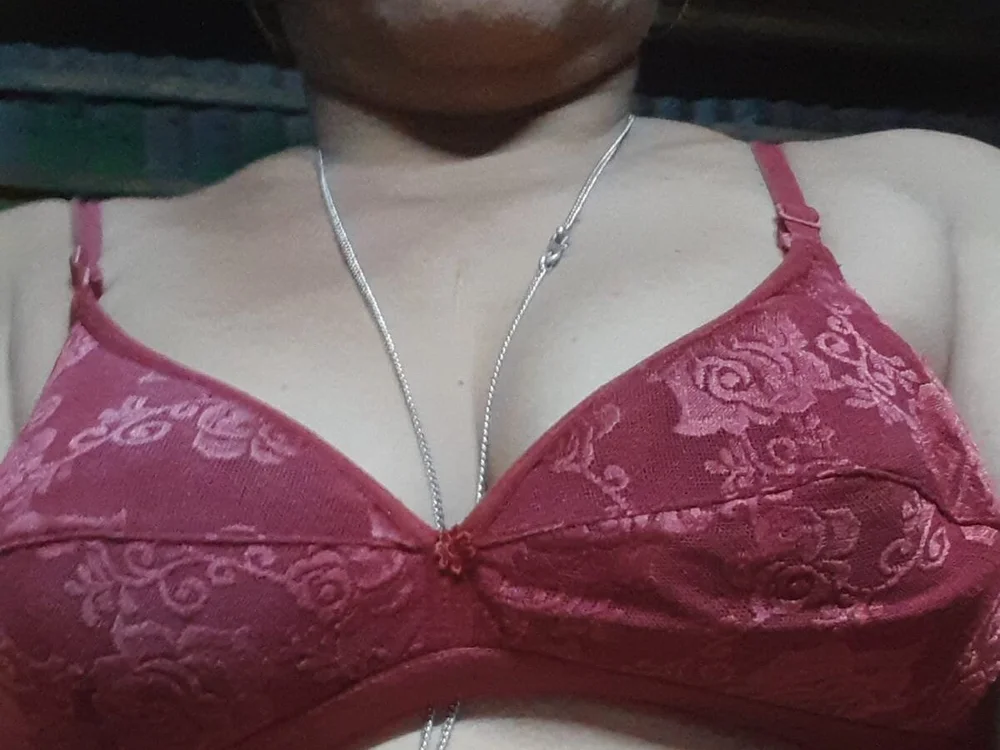 Sudipa_12's Offline XXX Chat