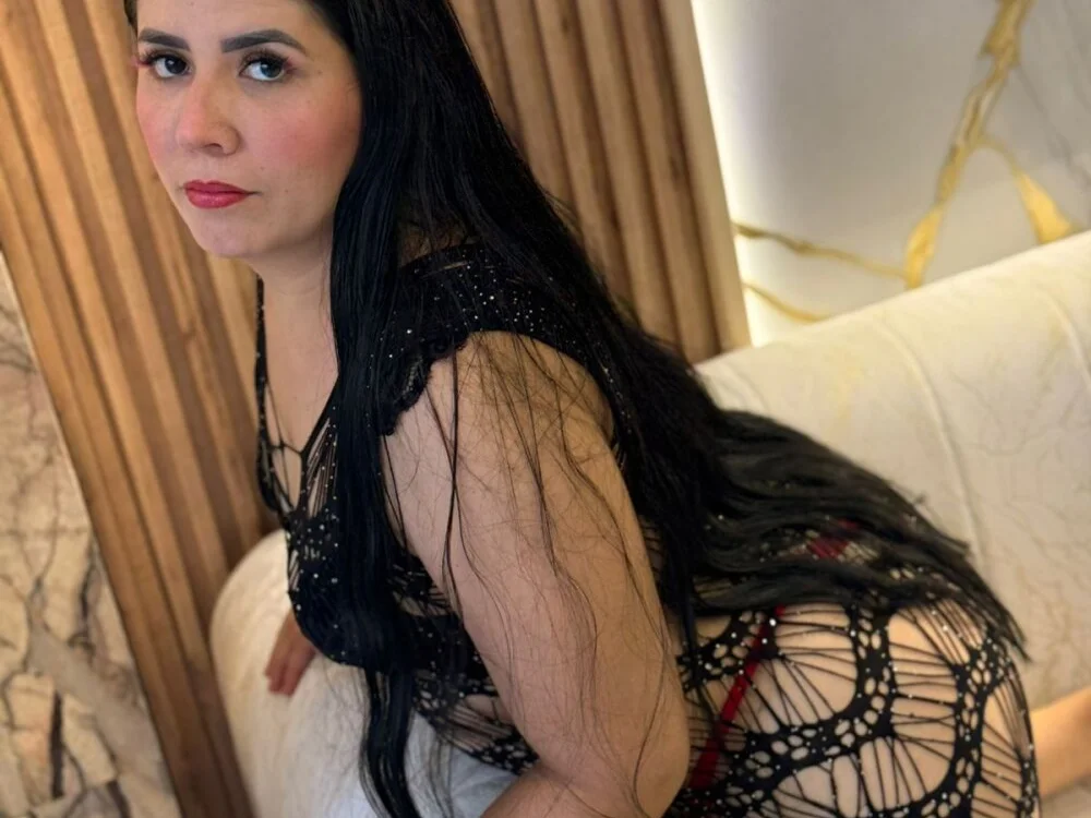 Lesly_Palmerr 离线XXX聊天