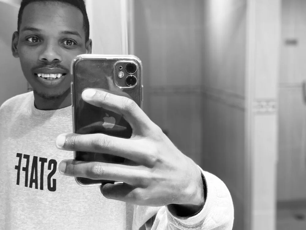 skyfall200 অফলাইন XXX চ্যাট