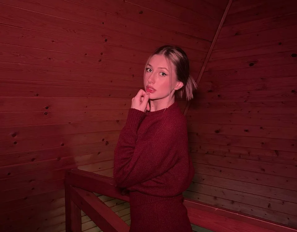 Amelia_Huss' Offline XXX Chat