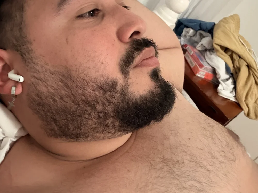 Bearboy29 offline XXX-chatje