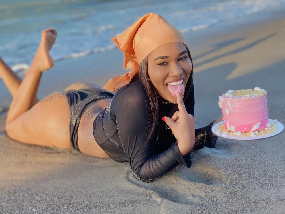 Tiffany__charm_ Chat XXX offline