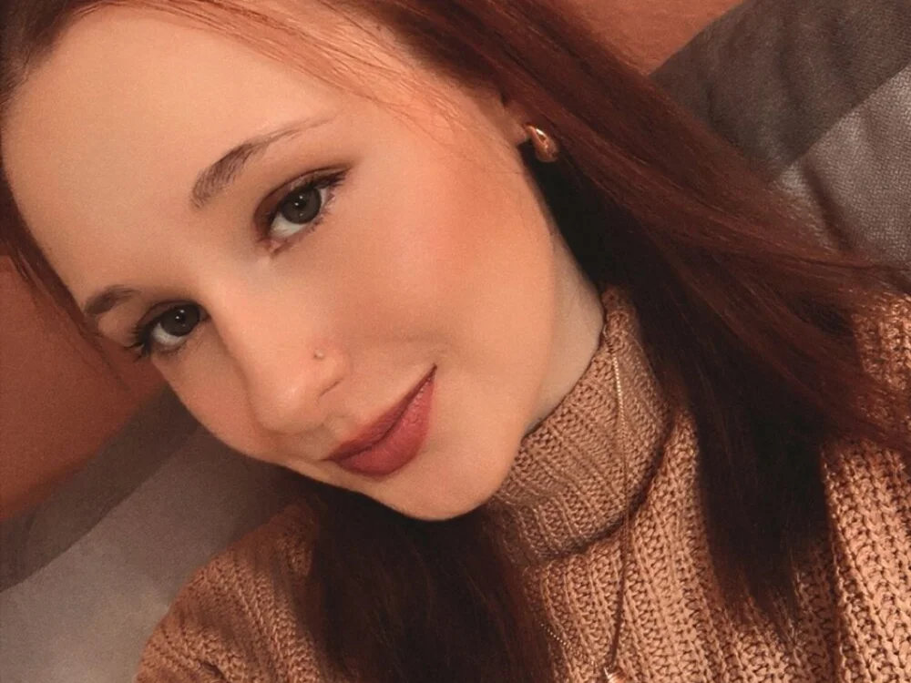 Chat +18 off-line de AlinaFoxyy