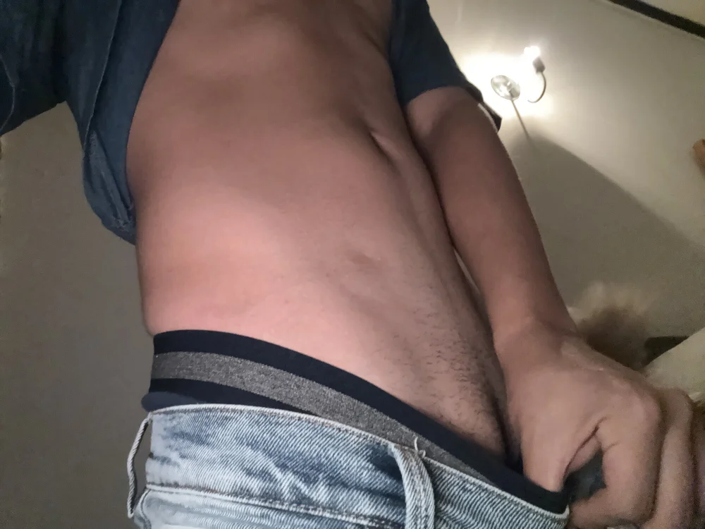 Offline XXX chat modela Elcolombianoo