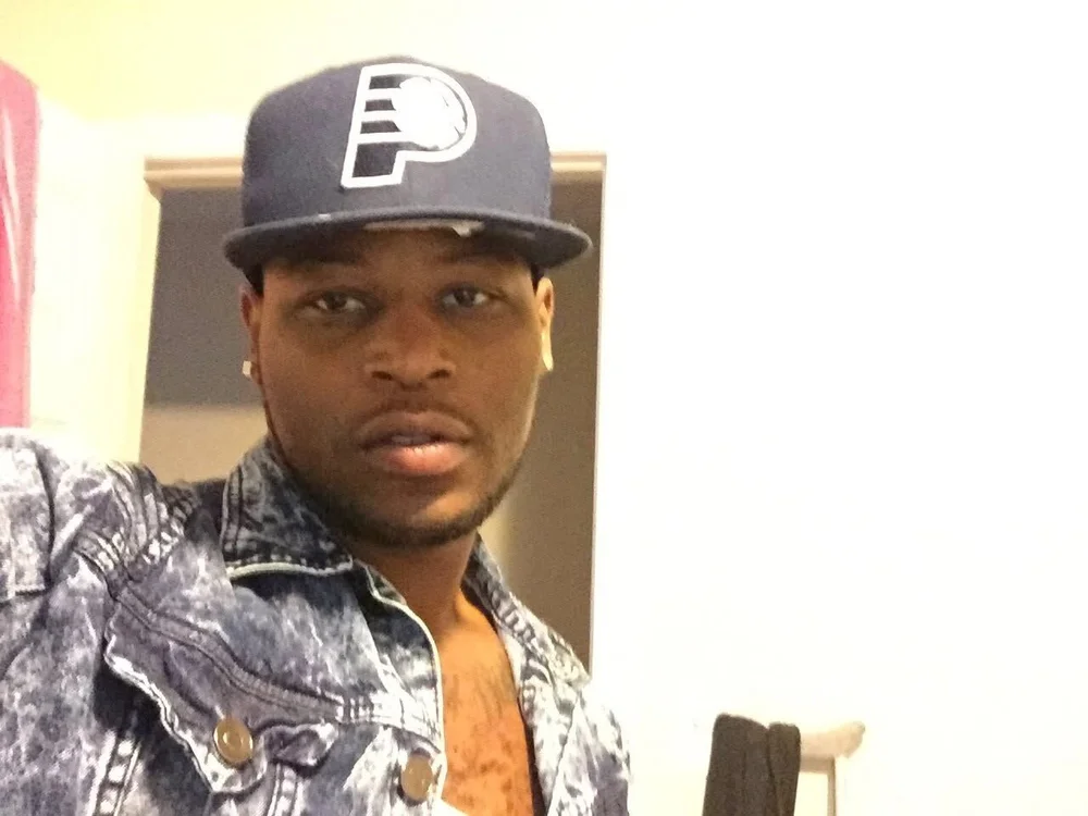 TyroneBankz56's Offline XXX Chat