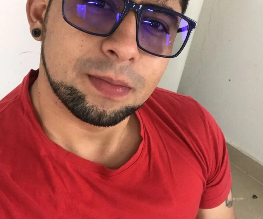 nerrdboy's Offline Chat Room