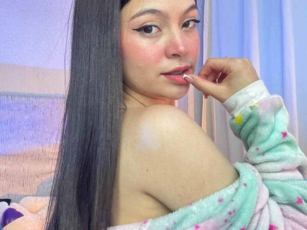 LucyEvans_ Obrolan XXX Offline