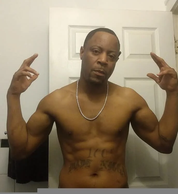 StayReady313's Offline XXX Chat