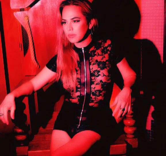 zoetaylorxxx – Offline XXX chat