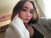 Lillllos live XXX chat