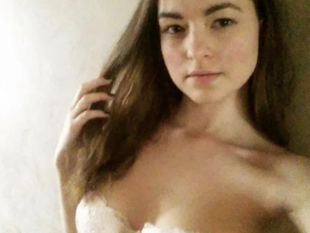 SweetBlueBird offline XXX-chat