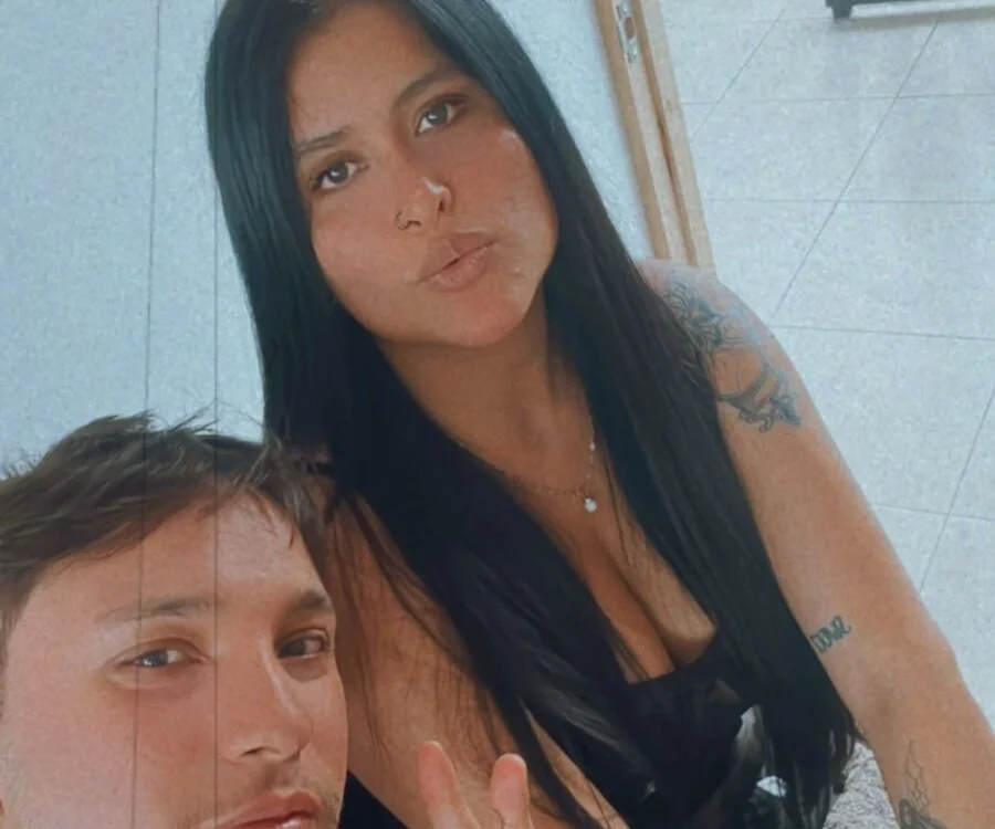 _ninphomaniacs_'s Offline XXX Chat