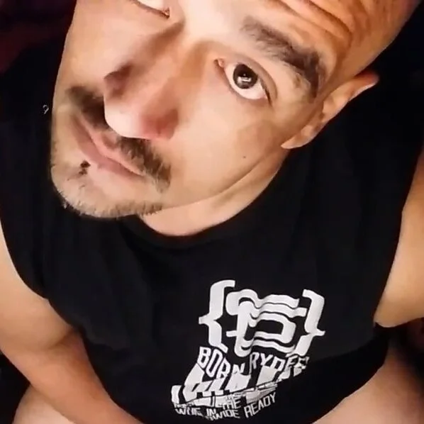 Drewdawg6987 offline chatrum