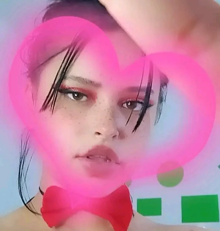 Bluesky-668 Offline XXX Chat