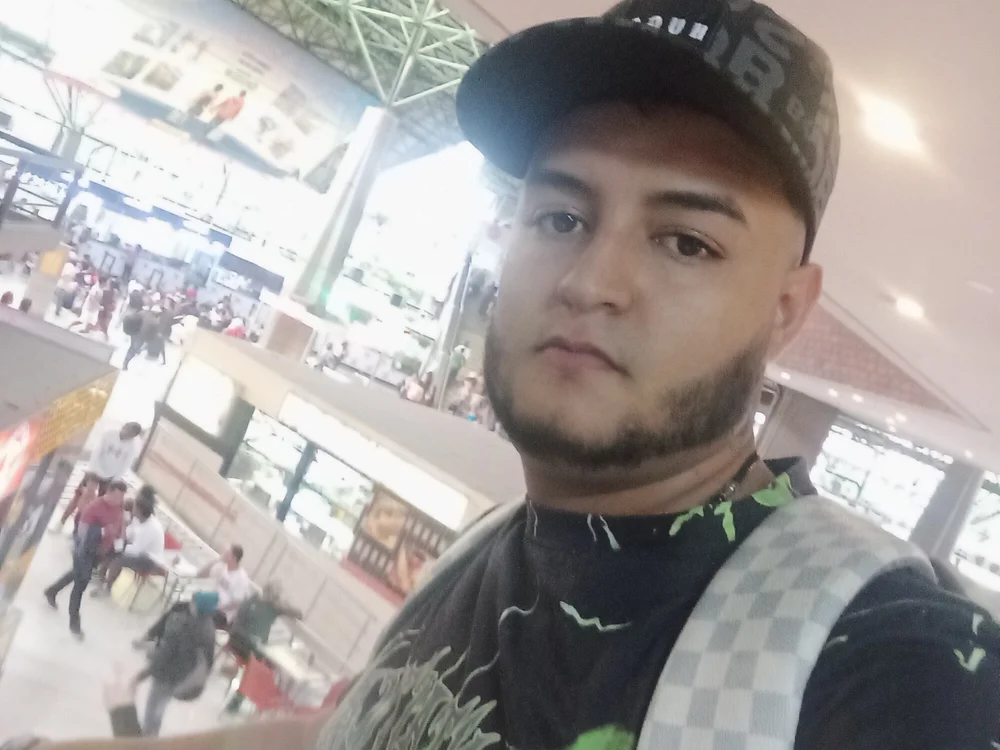 Офлайн-чат XXX yeisonren99