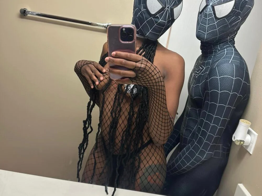 Sembang XXX Luar Talian slimpipes