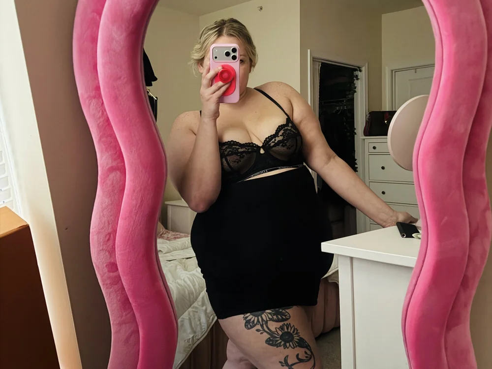 PiggyRose's Offline XXX Chat