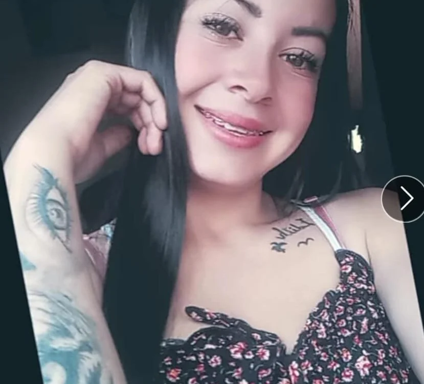 MeghanAnalSlaveMILK's Offline XXX Chat