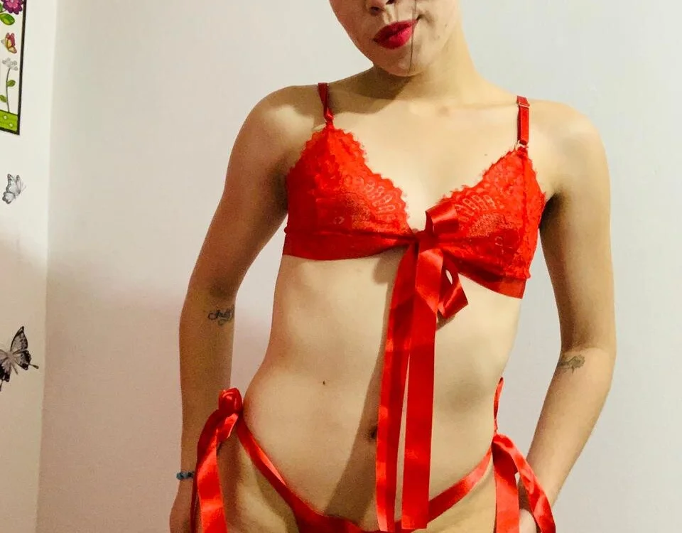 sexycelest's Offline Chat Room