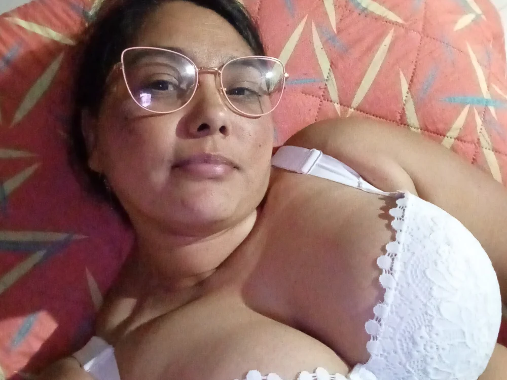 Canela2515 offline chatrum