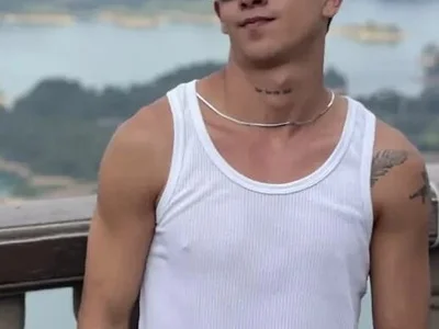 Profile of GiantDickBoy_