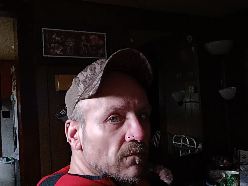 Christopher0821's Offline Chat Room