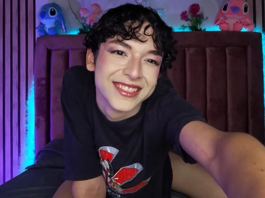 Офлайн-чат XXX SthepanodiMonaco