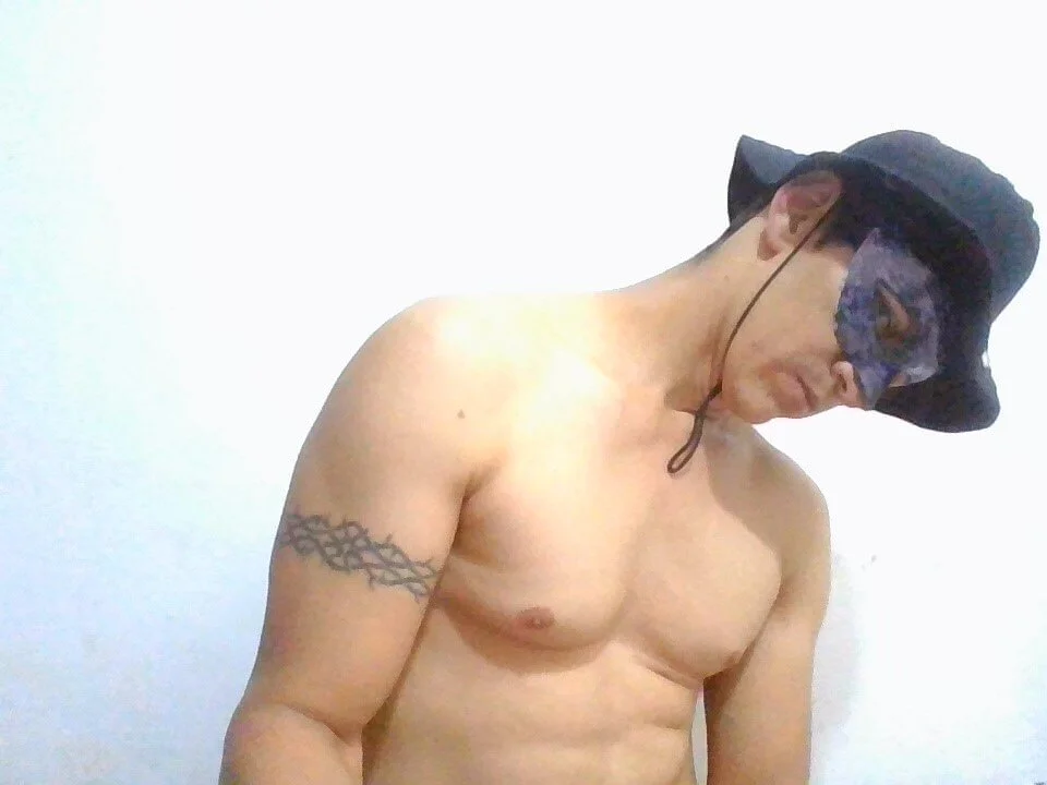 osiyesn Offline XXX chat