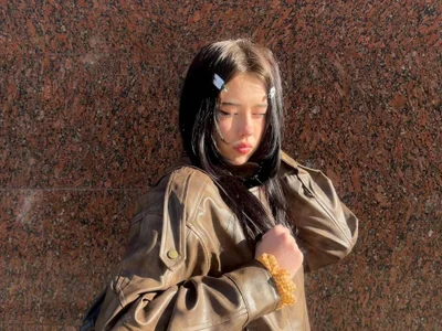 LilaBorella - Girl 
