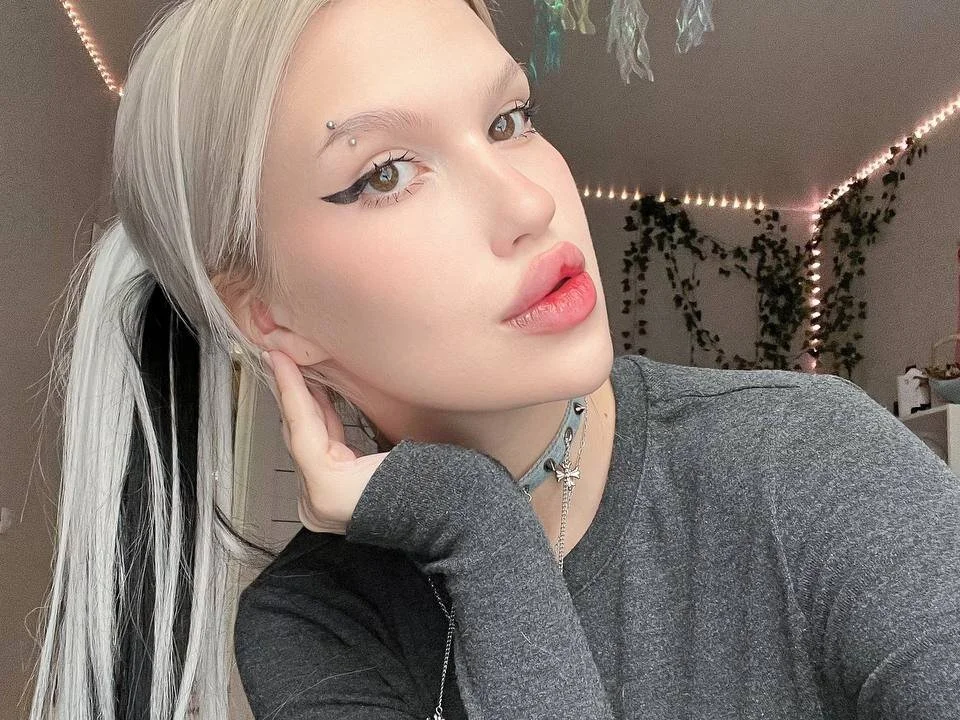 Chat +18 off-line de JuliaElse