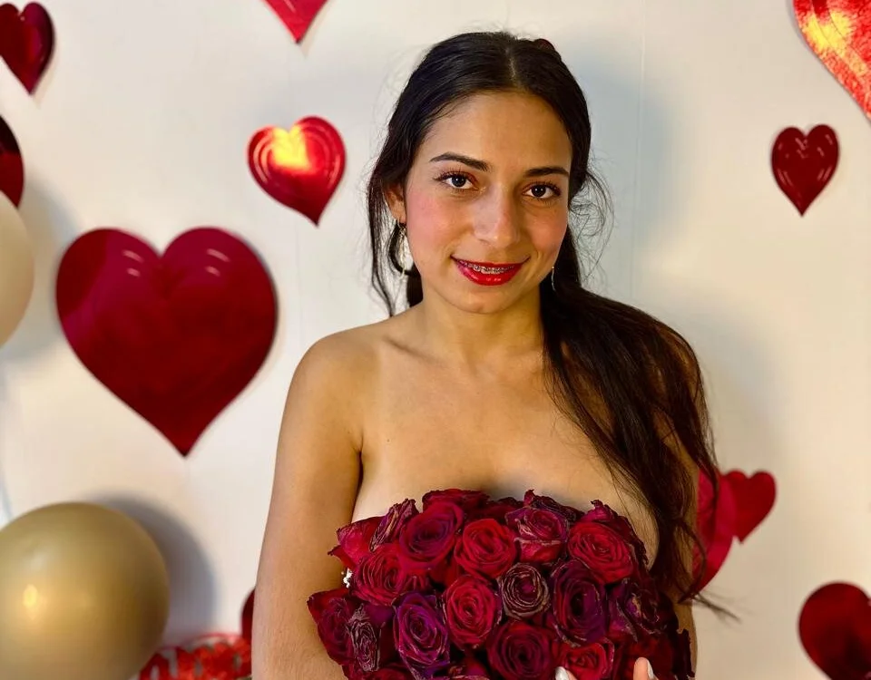 KateSkinny offline XXX-chat