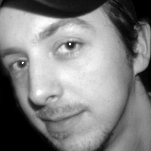 MyMouthIsYourShoe's Offline XXX Chat