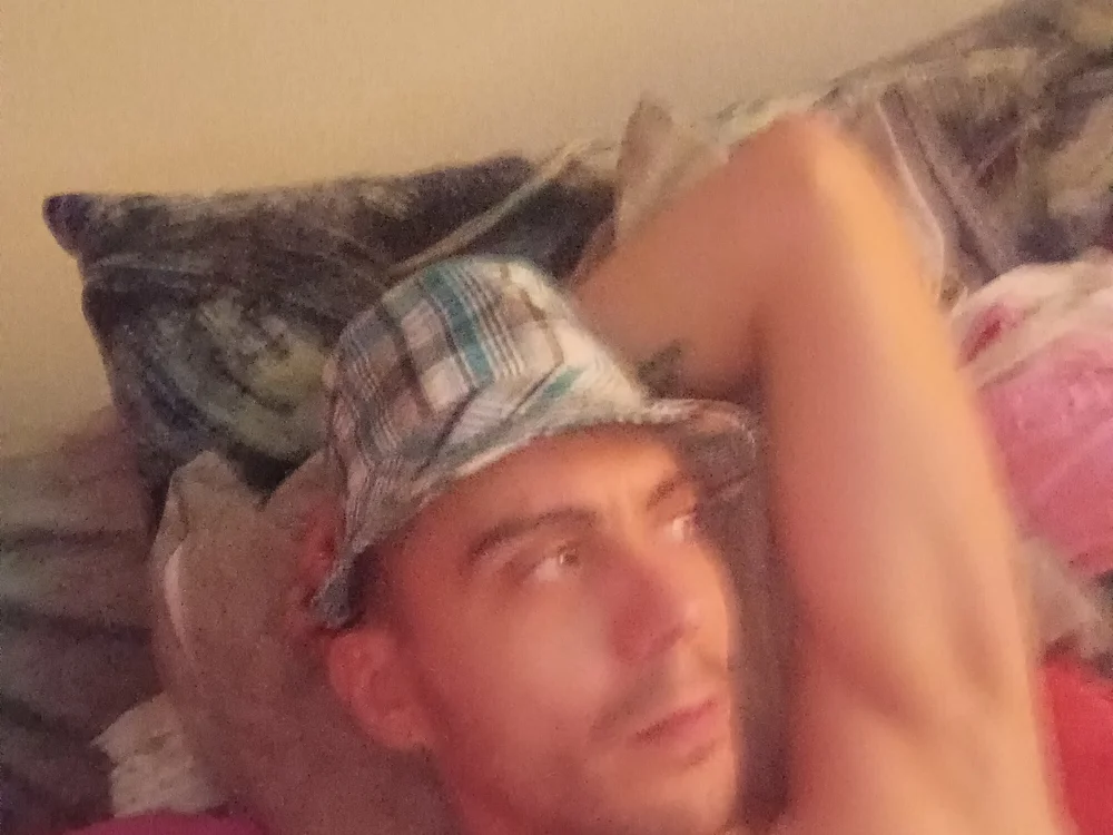 gabesz12554 offline chatrum