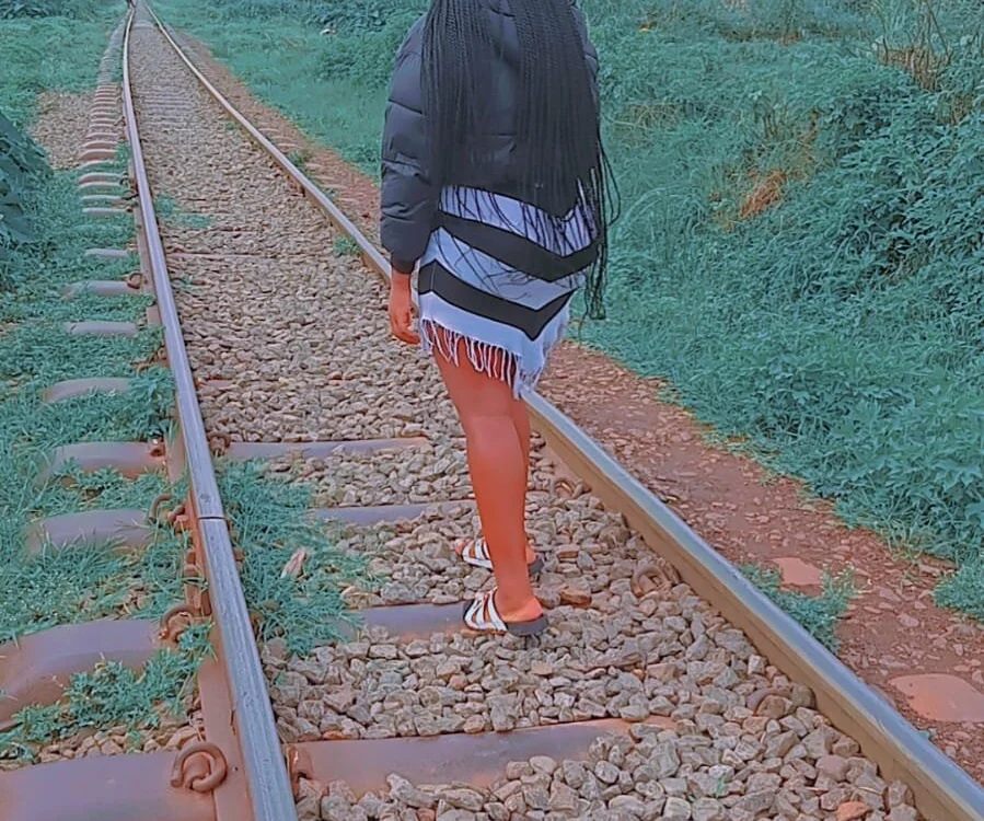 ToxicGIRL_699 Adlı Modelin Çevrimdışı XXX Sohbeti