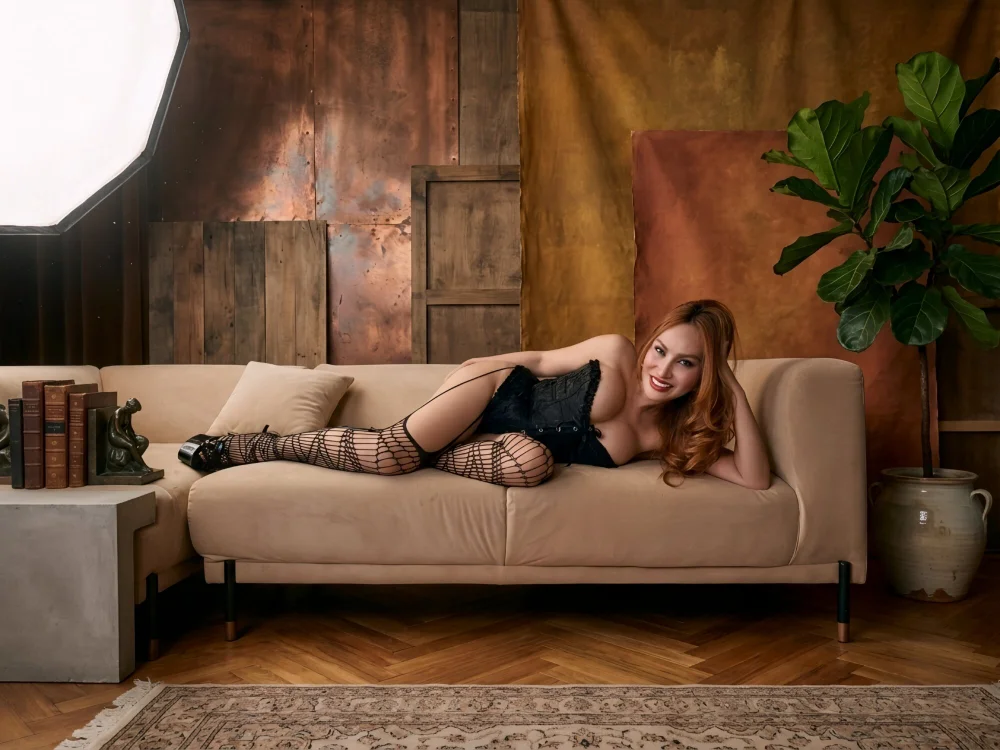 Rhieanne Chat XXX Ngoại tuyến