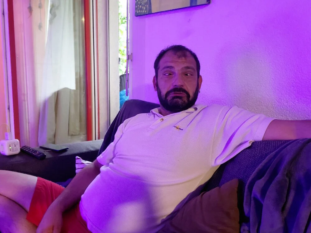 Blueheaven569 離線 XXX 聊天