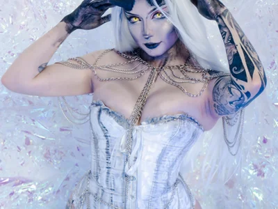 Adeelinee webcam livesex profile in spanish cams